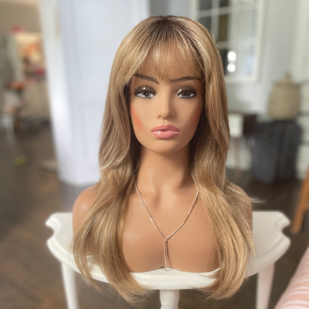 Uniwigs Carrie Almond Frost MODIFIED fringe/bangs. Synthetic alopecia long wig